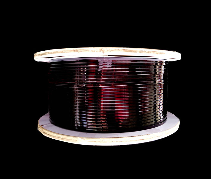 Enamelled copper (aluminum) flat wire